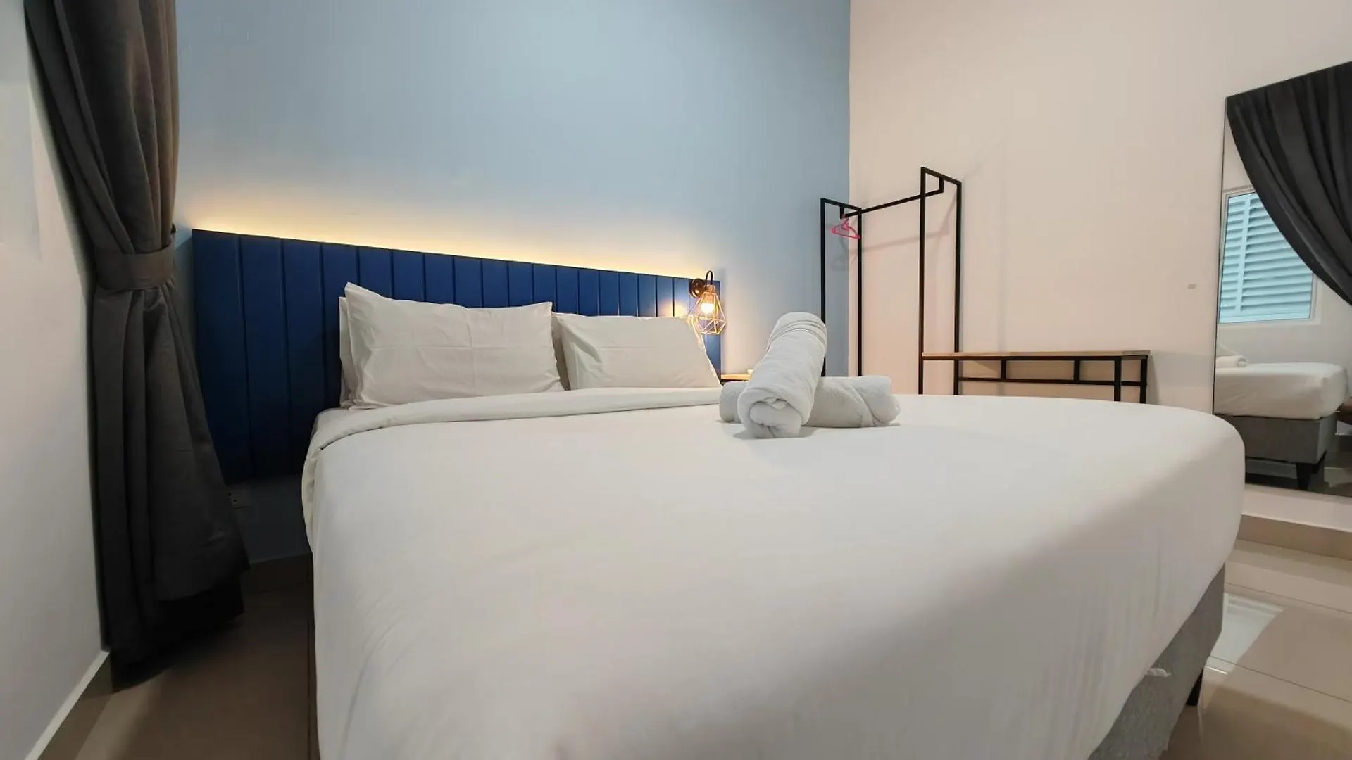 Mykey Amber Cove A-23-25 Melaka City 0*, Malacca