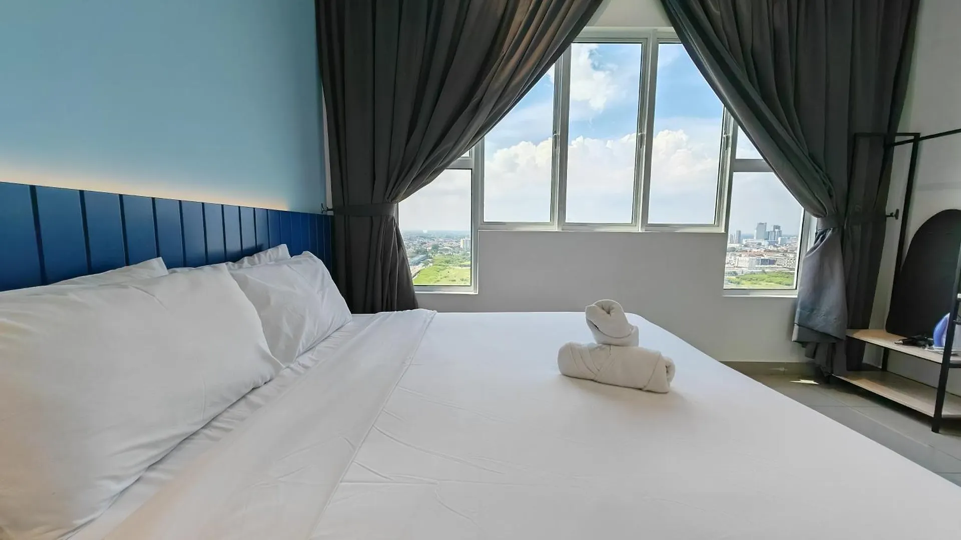 Mykey Amber Cove A-23-25 Melaka City